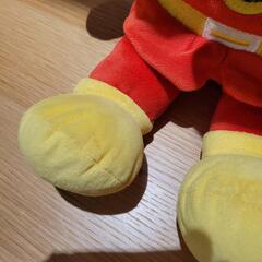 大きなアンパンマンぬいぐるみの画像