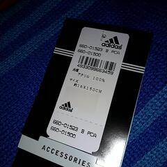 アディダスマフラー新品の画像