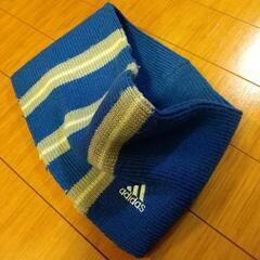 アディダスリングマフラーの画像