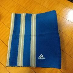 アディダスリングマフラーの画像