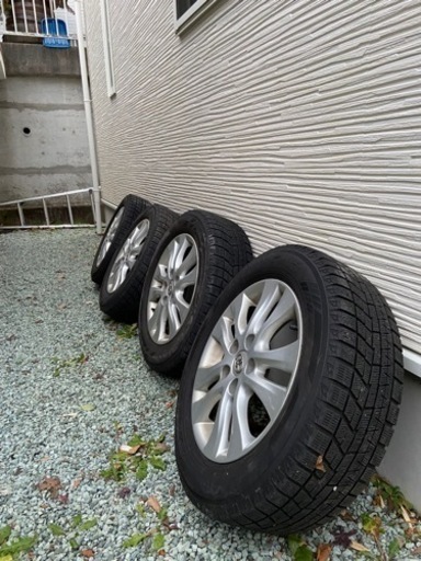 スタッドレスタイヤ　ヨコハマ205/60r16