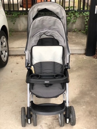 双子用ベビーカー　グレコ デュオグライダー