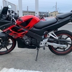 125cc バイク　CBR125RR