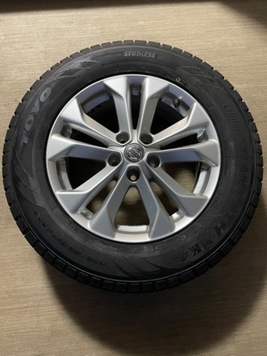 【決まりました】スタッドレス　17インチ　トーヨータイヤ　4本セット