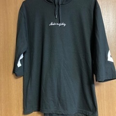 【美品】WEGOのパーカー　半袖　Mサイズの画像