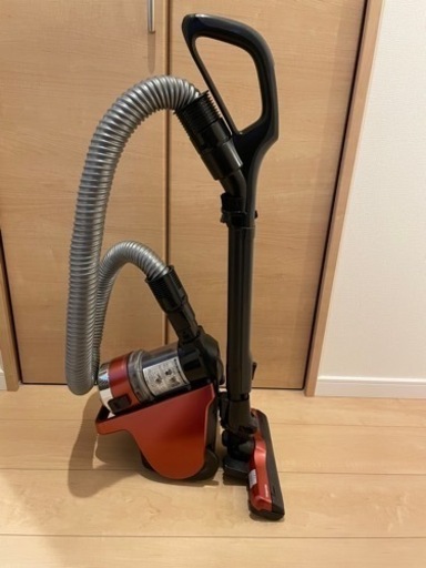 TOSHIBAサイクロン掃除機