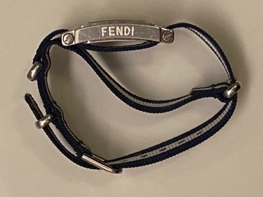 FENDI   腕時計　電池新品‼️
