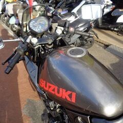 NO.4560　ＧＳＸ４００Ｓカタナ　水冷４サイクル１６バルブ４気筒４００ｃｃ　オーリンズサス付き　ガンメタリック　 ☆彡の画像