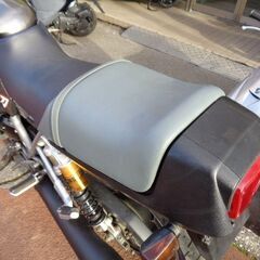 NO.4560　ＧＳＸ４００Ｓカタナ　水冷４サイクル１６バルブ４気筒４００ｃｃ　オーリンズサス付き　ガンメタリック　 ☆彡の画像