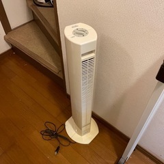 省スペース扇風機　YAMAZEN YST-781 スリムファン