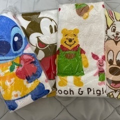 Disney 新品未使用　キャラクタータオルの画像