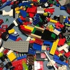 LEGO青いバケツ＋LEGO色々の画像