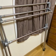 布団も干せる物干し台の画像