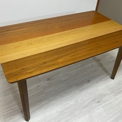 ダイニングテーブル　4人用　値下げしました　