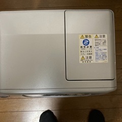 コロナ　ファンヒーター　2017年製の画像