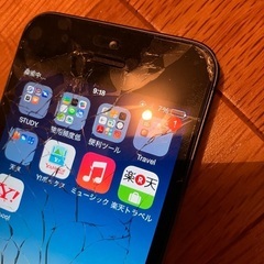 大幅値下げ！破損あり）iPhone5　16GB 650円の画像