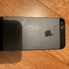 大幅値下げ！破損あり）iPhone5　16GB 650円の画像