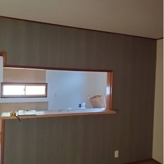 クロス職人／経験者募集/未経験者大歓迎！（正社員） 月収150,000円〜の画像
