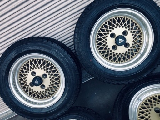 冬タイヤ  185/70R14 旧車用PCD114アルミ付スタッドレス 4本組