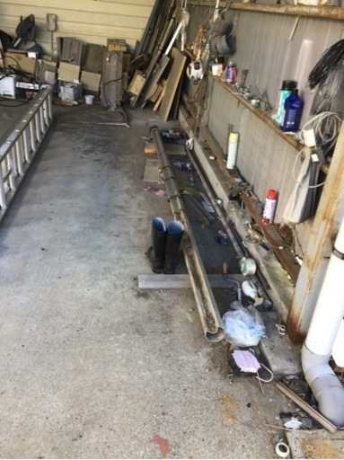 仮設電柱ラクダシポールです