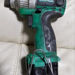 マキタ充電式インパクトドライバ（新品バッテリー2個付）の画像