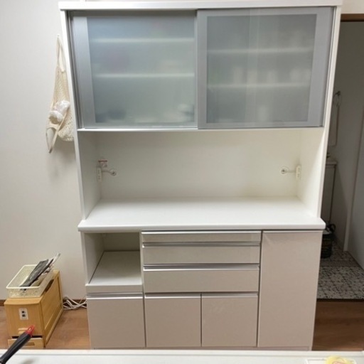 ◎決まりました◎スライド式食器棚