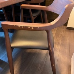ダイニングチェア4脚セット(河口家具製作所)傷ありの画像