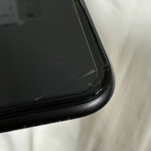 【画面割れあり】iPhone 11 ブラック 128 GB SIMフリー