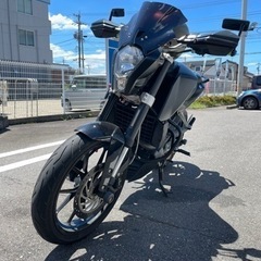 Duke 125 200の画像