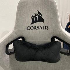 CORSAIR ゲーミングチェアの画像