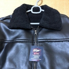 未使用タグ付き　ライダースハーフコート黒　Ｌサイズの画像