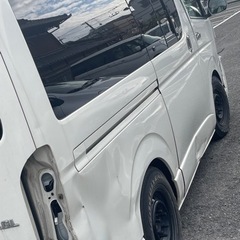 トヨタ　ハイエス　です　２５万寝べきしました