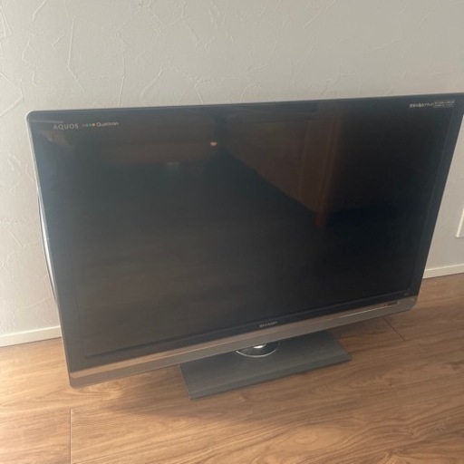 AQUOS 40型　テレビ