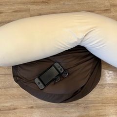 定価29,000円 Yogibo Roll Max &ニトリビーズソファ大の画像