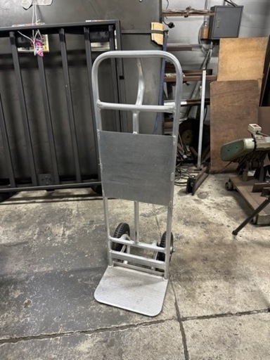 飲料水　運搬　キャリー　アルミ製