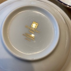 【決まりました】ジバンシー　お皿　5枚セットの画像