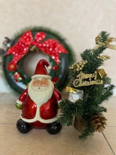 クリスマス　飾り　サンタ　ツリー