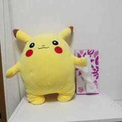 ピカチュウのぬいぐるみ　ハンドマフ　手を温める　美品
