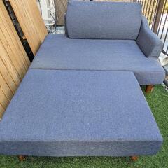 （無料にしました）カウチソファ（日本製） 片肘 2人掛け  オットマン付の画像