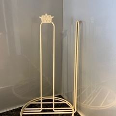 アフタヌーンティーのキッチンペーパーホルダーの画像