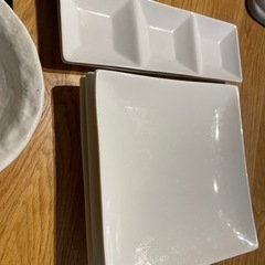 ☆断捨離☆お皿セット　白いお皿多めです！の画像