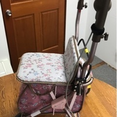 【中古】シルバーカー　花柄　ピンク