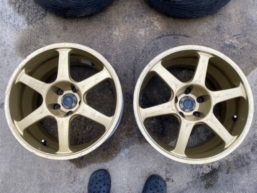 アドバン　モデル6 17インチ 9J+20 2本