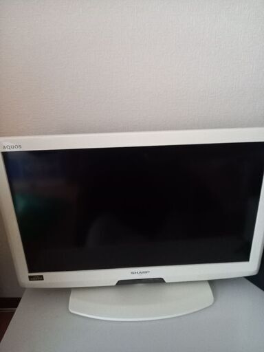 テレビ　SHARP　lc-26v7