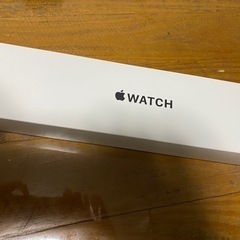 【値下げいたしました】Apple Watch SE 40mm 第2世代　ミッドナイトアルミニウムケース　ミッドナイトスポーツバンドの画像