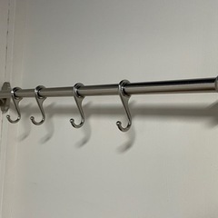 【お譲り先決まりました】IKEA FINTORP フィントルプ  レール＆フック＆バスケットの画像