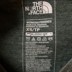 ノースフェイス　レディースTシャツ　の画像