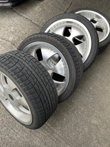 18inchアルミホイール　スタッドレス付き