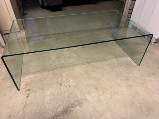 デザイナーズ　ガラステーブル　机　ローテーブル