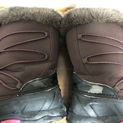 【値下げ！】VANS 24cm スノーブーツ　中古の画像